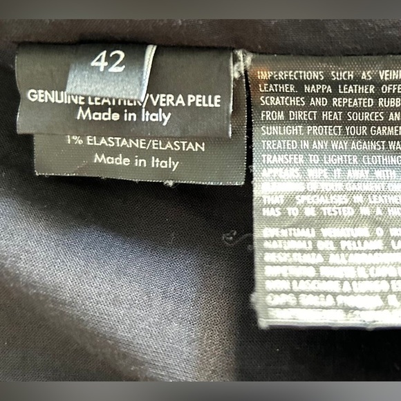 Gucci
Gucci Leather Jacket size 42 - Picture 8 of 8